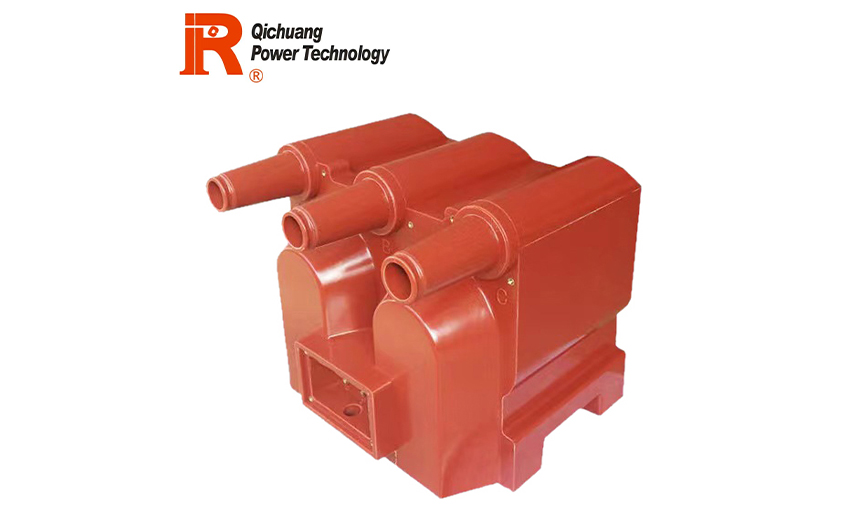 Three-phase integrated voltage transformers